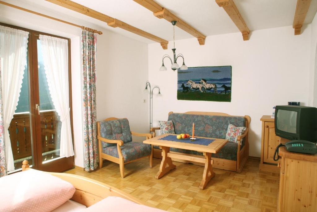 Gaestehaus Ortner Liesing Δωμάτιο φωτογραφία